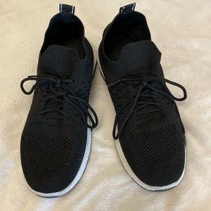 Danskin black Free sneaker